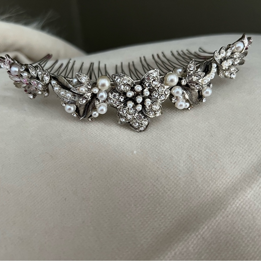 Bridal hair piece